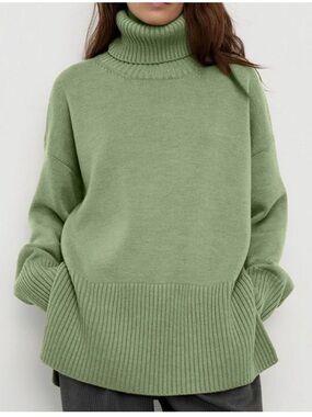 NWOT mint green tunic sweater. Size XL